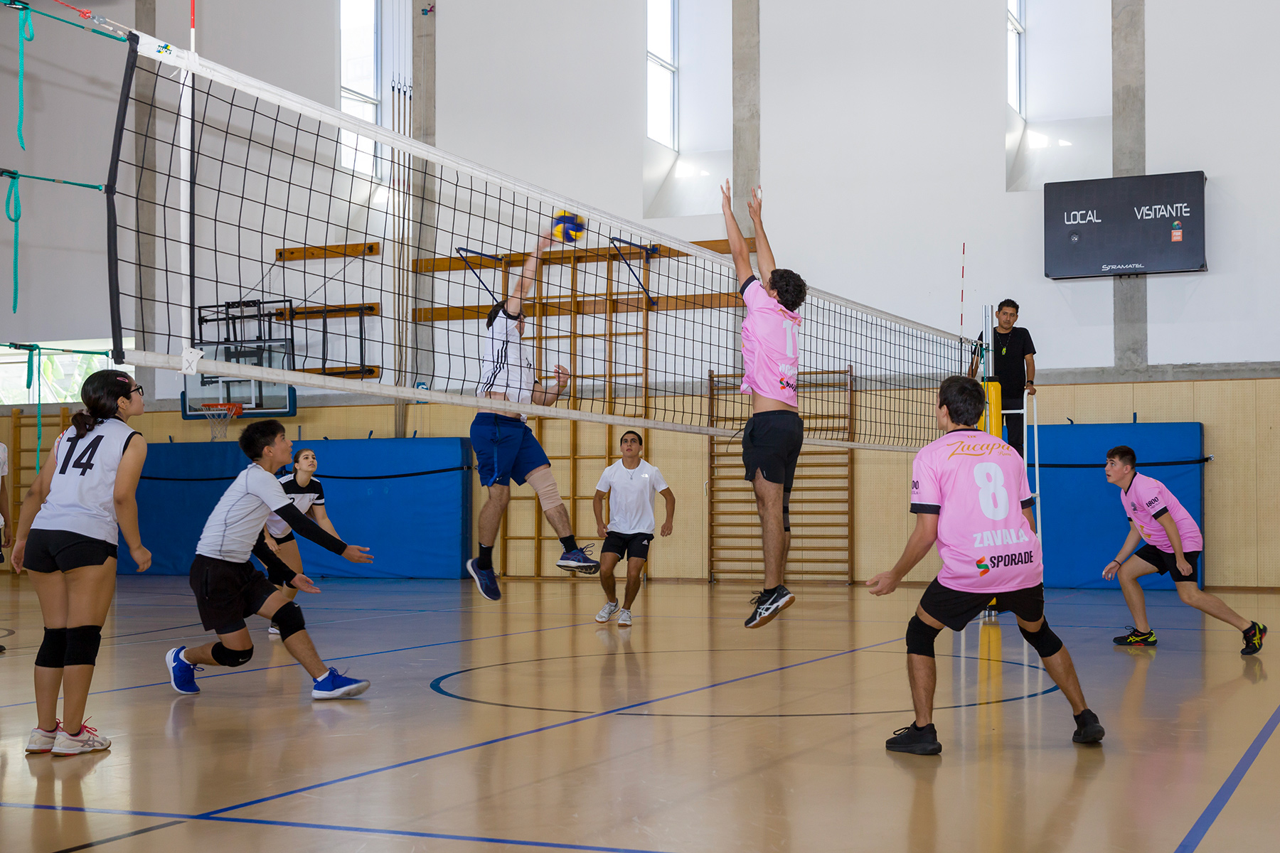 4-ALUMNI-Voley