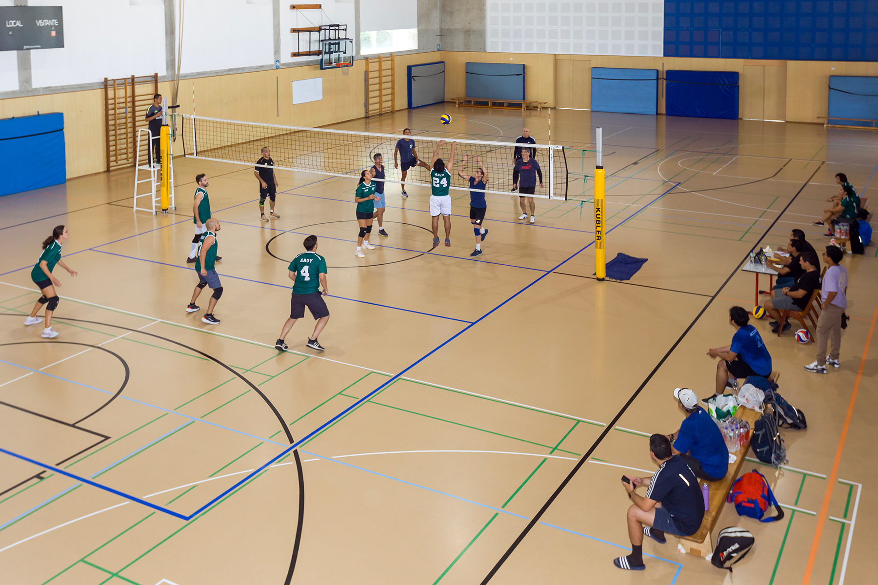 7-ALUMNI-Voley